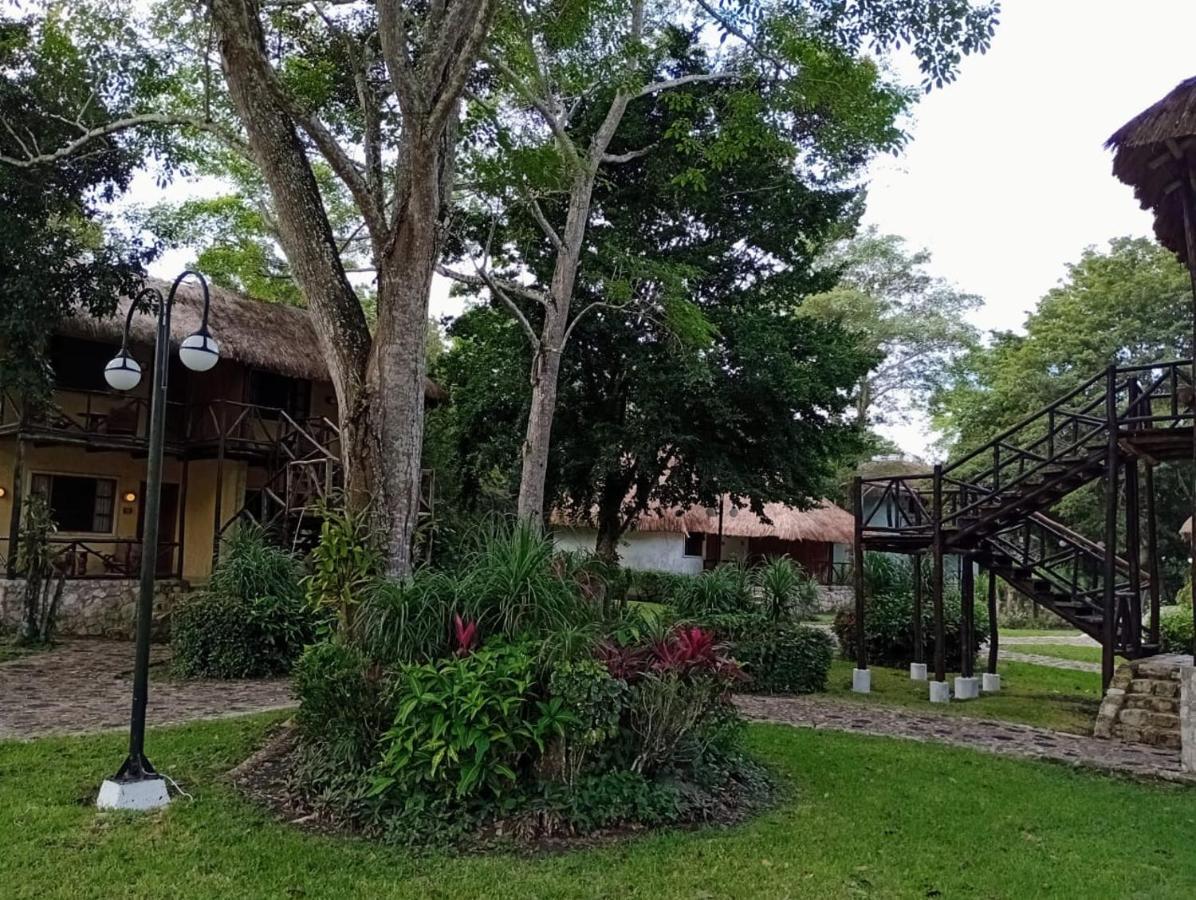 Hotel Villas Chicanna *